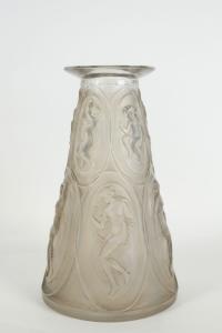 René Lalique  Vase &quot;Camées&quot;