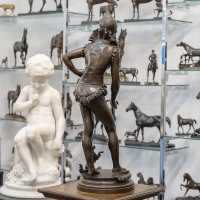Sculpture - La Dresseuse De Chien , Vincent Désiré Faure De Broussé (1843-1908) - Bronze