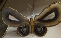 1970′ Applique Papillon en Bronze ou Laiton, 4 Ampoules, Ailes d’Agate : 58X H37 cm