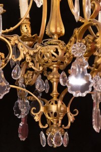 Lustre en bronze et cristal 19e siècle
