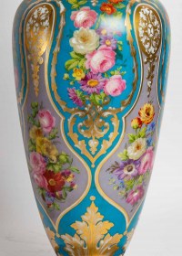 Paire de vases montés en lampe, XIXème siècle