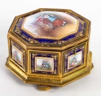 Boîte en bronze doré et porcelaine, XIXème siècle
