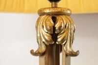 Très beau lampadaire en fer forgé peint et doré du début du XXème siècle.