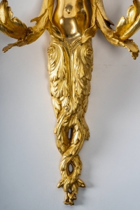 Paire d’appliques de style Louis XVI Aux Termes de Femmes en bronze ciselé et doré vers 1850-1870