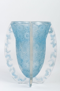 René LALIQUE (1860 - 1945) Vase &quot;Papillons&quot; - 1936