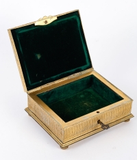 Boîte en bronze doré du XIXème siècle