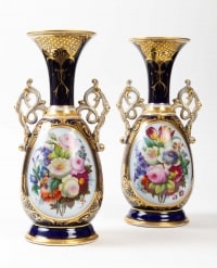 Une paire de vases de Bayeux, XIXème