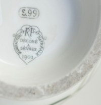 Vase col cigogne en porcelaine de Sèvres - céramique art nouveau