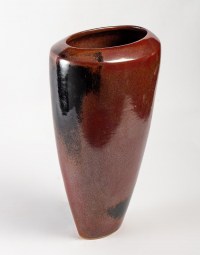 Vase ovale par Annie Fourmanoir - exposition en cours