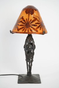 Lampe rare aux cocotiers signée Charder sur un pied enfer forgé 1925-1930