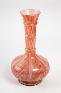 Vase doublé rouge et blanc XIXème