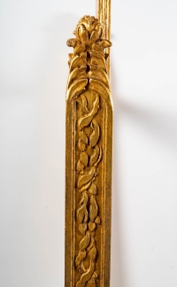 Chevalet en bois doré et sculpté, XXème siècle