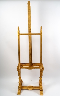 Chevalet en bois doré et sculpté, XXème siècle