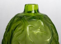 Vase &quot;Ronces&quot; verre vert absinthe de René LALIQUE