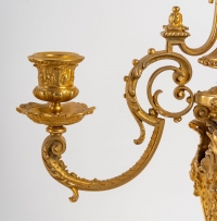 Une garniture de style renaissance en bronze doré fin XIXème siècle