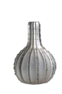 René LALIQUE: “Serrated” Vase - 1912