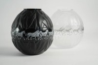 Marie Claude Lalique : Pair of Black and Frosted Glass &#039;TANZANIA&#039; Vases