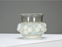 René LALIQUE : Vase &quot;Prunes&quot; Opalescent. (restorations)