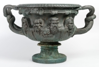 Important vase de Warwick en bronze à patine à l&#039;antique, signé Barbedienne. Epoque XIXème siècle