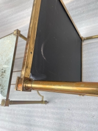 1950/70′ Paire de Bouts De Canapés Maison Jansen Plateaux Miroirs oxydés Vieillis 59,5 X 46 X H 43,5 cm