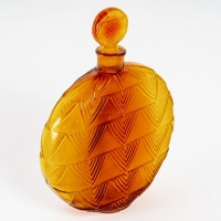 Flacon « Vers le Jour » verre ambré dégradé de René LALIQUE pour Worth.