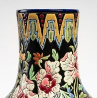 Paire de vases Longwy, XXème siècle