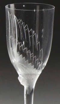 Marc Lalique : Deux flûtes à champagne &quot; Ange &quot; en Cristal
