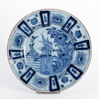 Plat bleu et blanc en porcelaine de DELFT 18e siècle