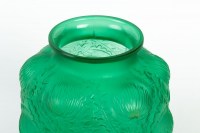 Vase « Domrémy » verre vert émeraude de René LALIQUE