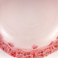 Boîte &quot;Primevères&quot; verre blanc patiné rose de René LALIQUE