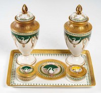 Service en porcelaine de Limoges, style Empire XIXème