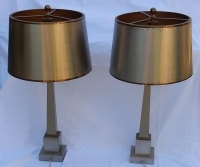 1950/70 Paire de Lampes Aux Obélisques en Laiton et Bronze Argentées et Dorées Signées Charles