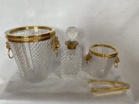 1970′ Seau A Champagne,A Glaçons et Flacon Cristal Pointes De Diamant Avec Tétes De Lion Bronze Doré