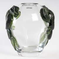 Lalique France : DRAGON Vase
