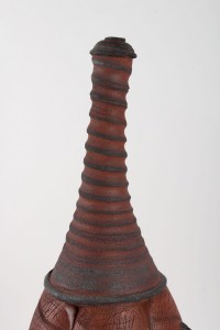 bouteille carapace par Emmanuel Peccatte ( 1974 - 2015 ) - céramique contemporaine