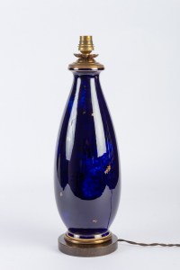 Lampe bleu marbré de Sèvres 1925