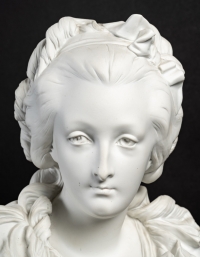 Buste d&#039;une Courtisane en biscuit, Albert-Ernest Carrier de Belleuse (1824 - 1887)