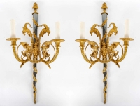 Paire d&#039;appliques de style Louis XVI.