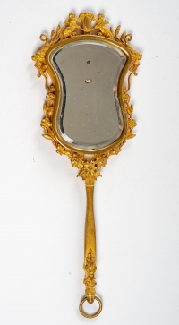 Miroir à main en bronze ciselé et doré, XIXème siècle