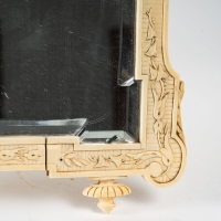 Miroir en ivoire de Dieppe, XIXème siècle