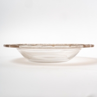 Coupe Plat &quot;Chevreuse&quot; verre blanc patiné sépia de René Lalique