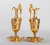 Aiguières en bronze doré et ciselé, XIXème siècle