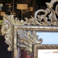 1880′ Miroir à Fronton style Louis XIV à Parecloses Doré à l’Or 169 x127 cm