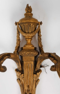 Paire d&#039;Appliques en Bronze Ciselé et Doré Époque Napoléon III d&#039;après Jean-Charles Delafosse (1734-1791)