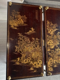 1950′ Paire de Tables Maison Baguès Décor Bambou en Bronze Doré Avec Plateaux Laque de Chine