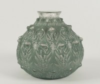 René Lalique(1860-1945) Vase Fougère