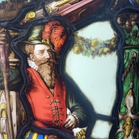 Vitrail Renaissance au blason rouge (24 x 31 cm)