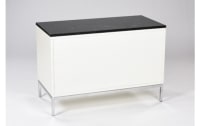 Low sideboard with body in white lacquered wood