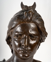 Buste en bronze de Ginberten, Diane