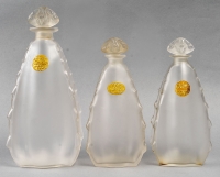 Trois Flacons &quot;L&#039;Origan&quot; verre blanc de René LALIQUE pour Coty